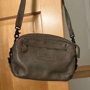 Aunts & uncles crossbody bag from Switzerland